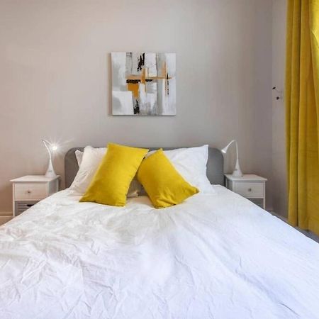 The Red Heart Of Annecy - Beautiful Apartment For 4 People Εξωτερικό φωτογραφία