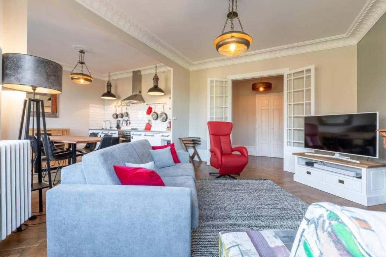 The Red Heart Of Annecy - Beautiful Apartment For 4 People Εξωτερικό φωτογραφία