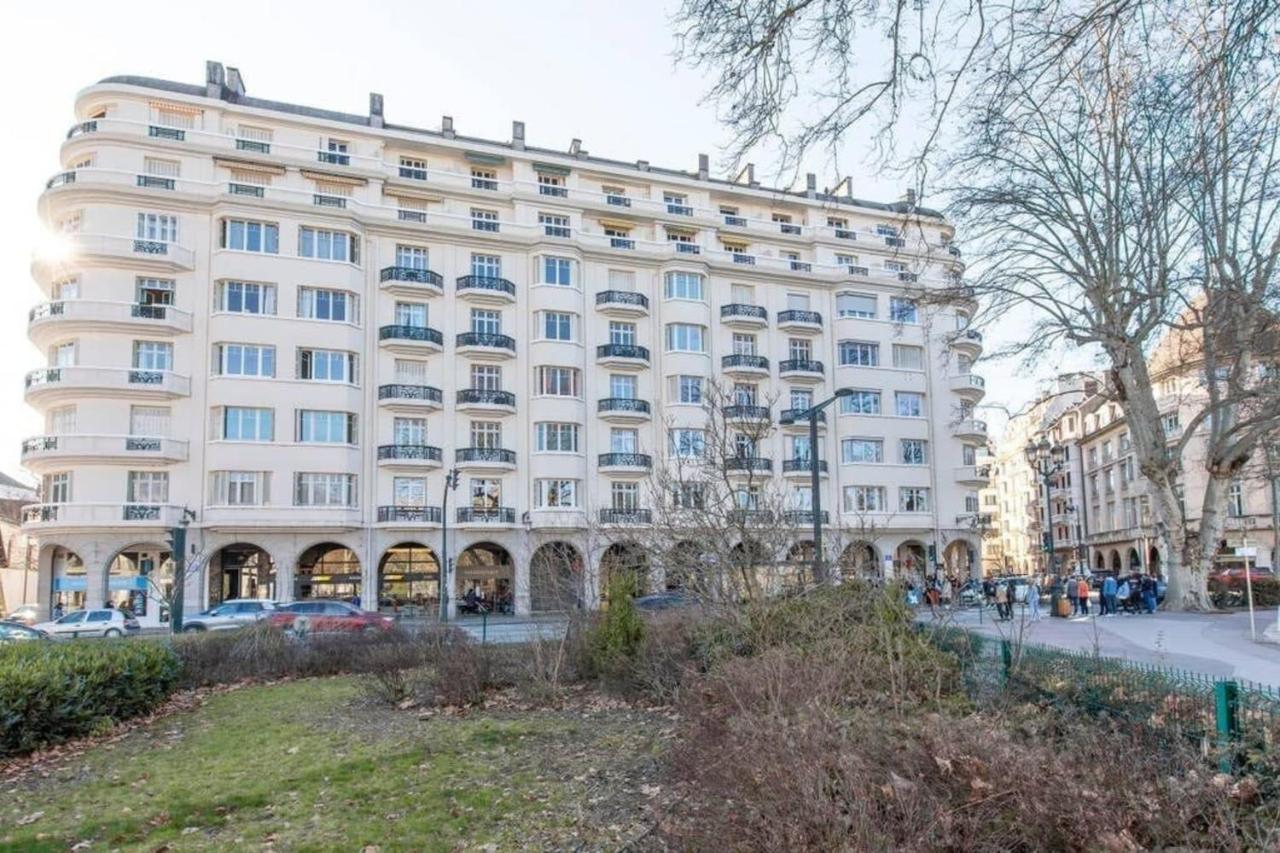 The Red Heart Of Annecy - Beautiful Apartment For 4 People Εξωτερικό φωτογραφία
