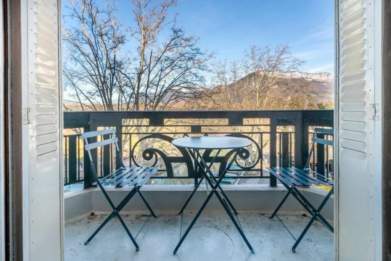The Red Heart Of Annecy - Beautiful Apartment For 4 People Εξωτερικό φωτογραφία